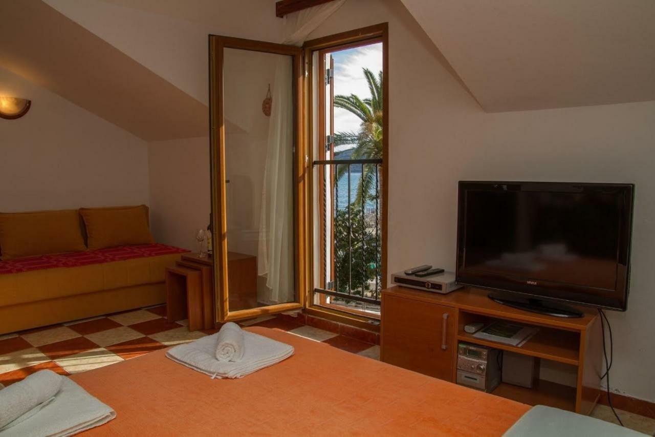 Apartmani Skver Sanja Херцег-Нови Экстерьер фото